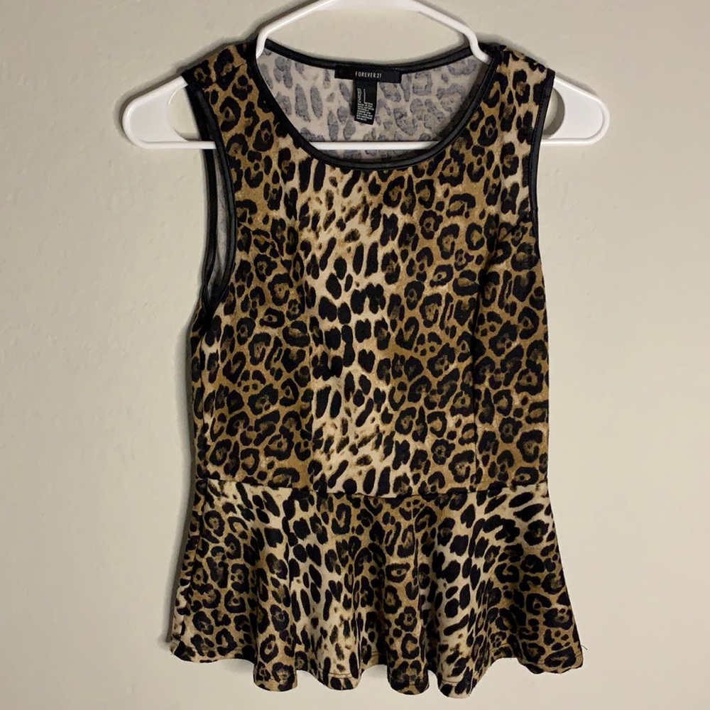 Forever 21 cheetah print peplum top